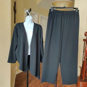 Allie-Coosh 2pc Black Pant Outfit